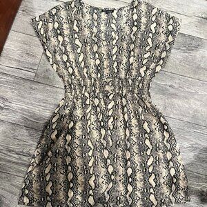 New Glory XL Womens Dress